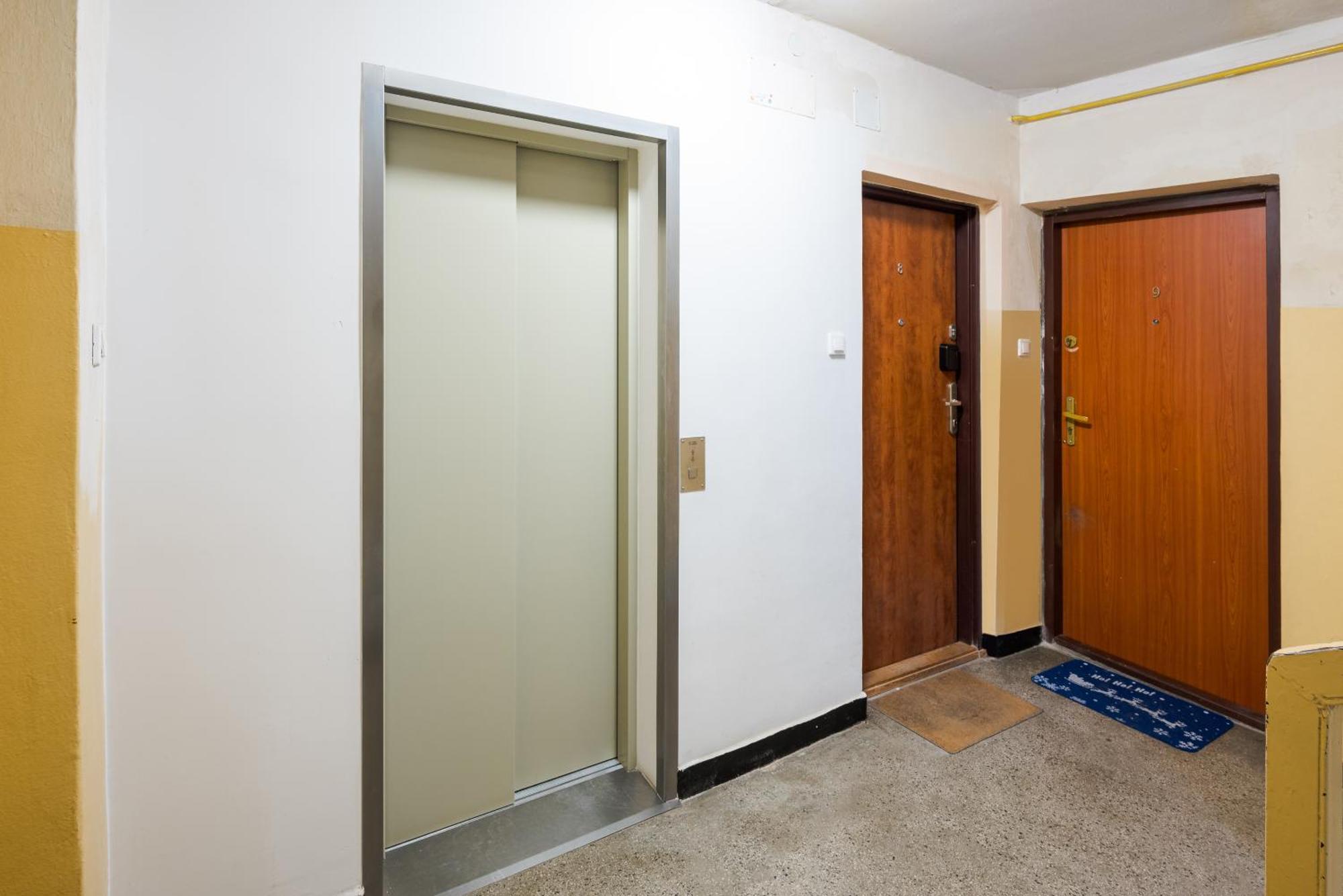 Stay With Friends In Warsaw Apartment Экстерьер фото