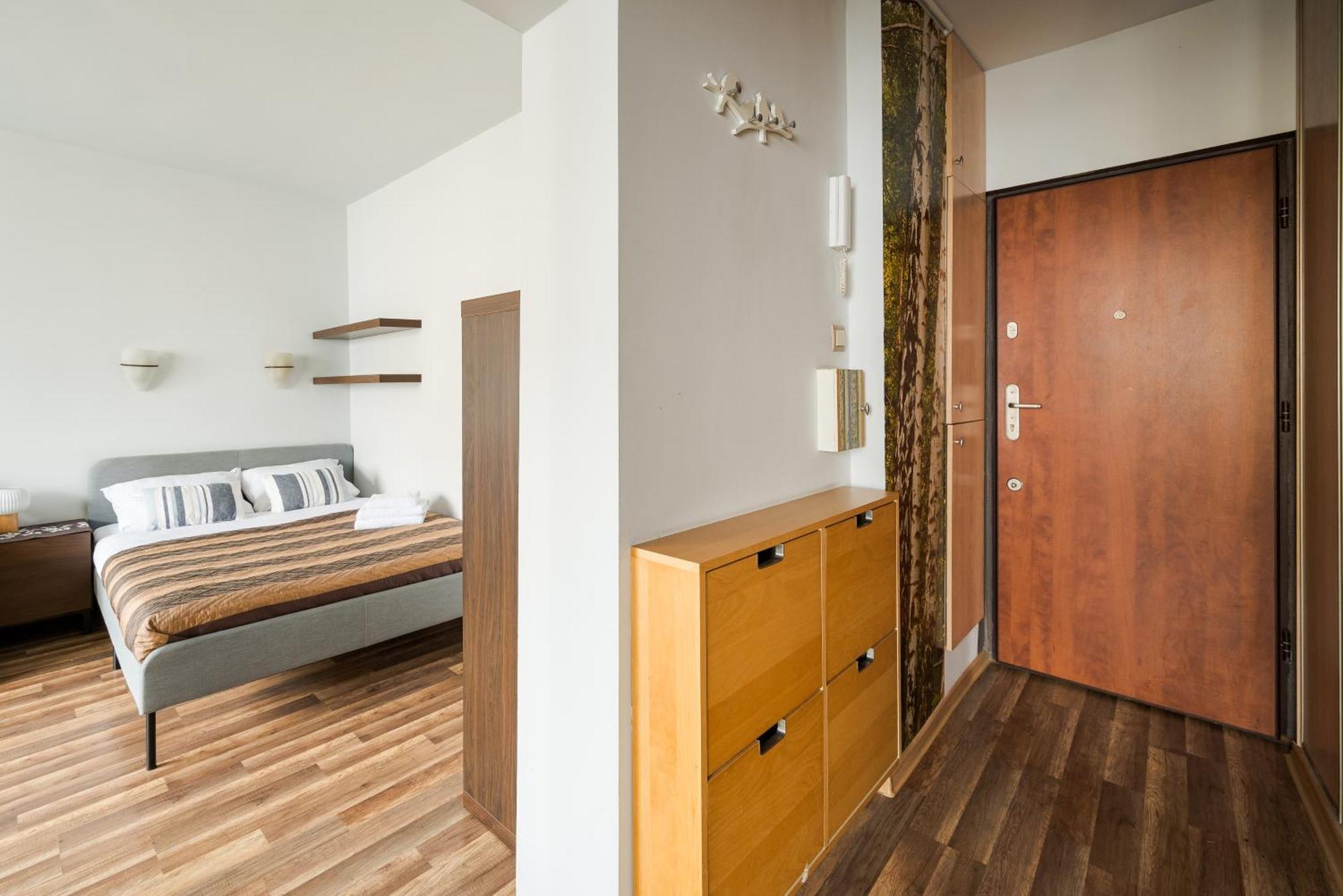 Stay With Friends In Warsaw Apartment Экстерьер фото